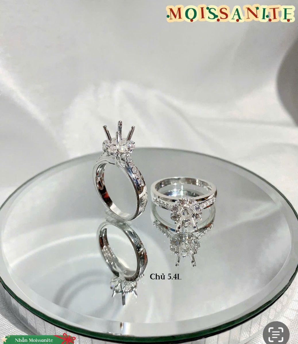 Nhẫn Moissanite 5.4L